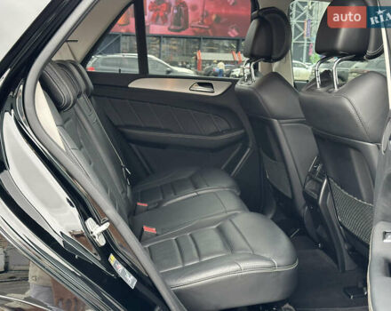 Чорний Мерседес ГЛЕ-Клас, об'ємом двигуна 5.5 л та пробігом 99 тис. км за 45000 $, фото 48 на Automoto.ua