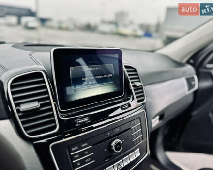 Чорний Мерседес ГЛЕ-Клас, об'ємом двигуна 5.5 л та пробігом 99 тис. км за 45000 $, фото 92 на Automoto.ua