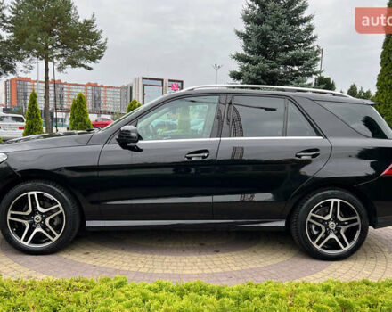 Мерседес ГЛЕ-Класс 2015 в Львове на Automoto.ua Черный Мерседес ГЛЕ-Класс, объемом двигателя 2.99 л и пробегом 177 тыс. км за 37900 $, фото 3 на Automoto.ua