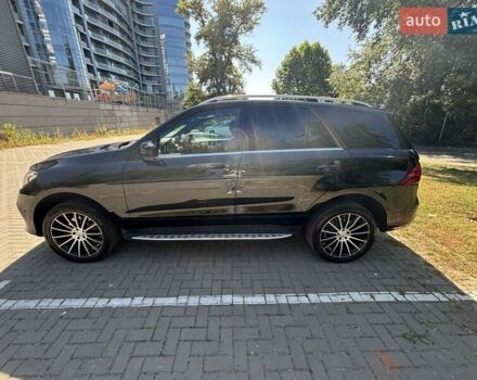 Черный Мерседес ГЛЕ-Класс, объемом двигателя 2.99 л и пробегом 365 тыс. км за 29999 $, фото 8 на Automoto.ua