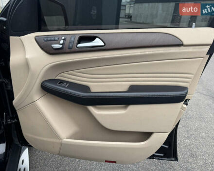 Черный Мерседес ГЛЕ-Класс, объемом двигателя 3 л и пробегом 89 тыс. км за 39999 $, фото 14 на Automoto.ua