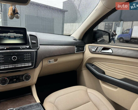 Черный Мерседес ГЛЕ-Класс, объемом двигателя 3 л и пробегом 89 тыс. км за 39999 $, фото 33 на Automoto.ua