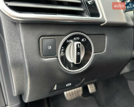 Чорний Мерседес ГЛЕ-Клас, об'ємом двигуна 5.5 л та пробігом 99 тис. км за 45000 $, фото 74 на Automoto.ua