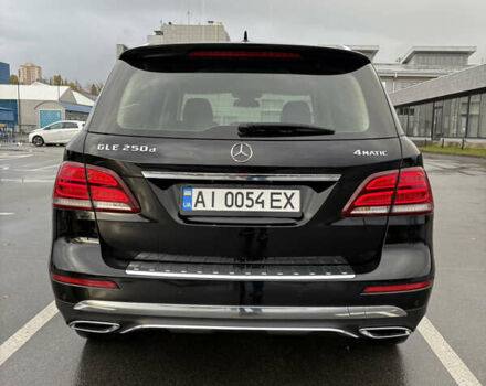 Мерседес ГЛЕ-Класс 2015 в Киеве на Automoto.ua Черный Мерседес ГЛЕ-Класс, объемом двигателя 2.14 л и пробегом 220 тыс. км за 25500 $, фото 7 на Automoto.ua