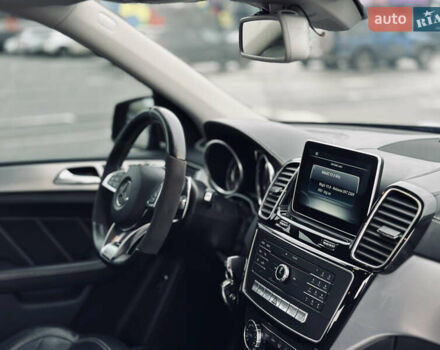 Чорний Мерседес ГЛЕ-Клас, об'ємом двигуна 5.5 л та пробігом 99 тис. км за 45000 $, фото 85 на Automoto.ua
