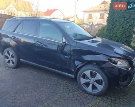 Мерседес ГЛЕ-Класс 2015 в Ивано-Франковске на Automoto.ua Черный Мерседес ГЛЕ-Класс, объемом двигателя 2.14 л и пробегом 216 тыс. км за 19990 $, фото 2 на Automoto.ua