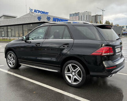 Мерседес ГЛЕ-Класс 2015 в Киеве на Automoto.ua Черный Мерседес ГЛЕ-Класс, объемом двигателя 2.14 л и пробегом 220 тыс. км за 25500 $, фото 9 на Automoto.ua