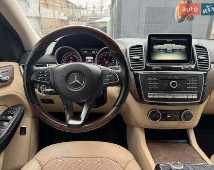 Черный Мерседес ГЛЕ-Класс, объемом двигателя 3 л и пробегом 89 тыс. км за 39999 $, фото 34 на Automoto.ua