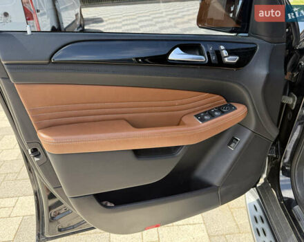 Черный Мерседес ГЛЕ-Класс, объемом двигателя 2.99 л и пробегом 165 тыс. км за 47500 $, фото 14 на Automoto.ua