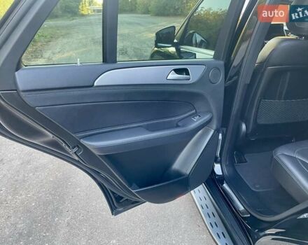 Черный Мерседес ГЛЕ-Класс, объемом двигателя 2.14 л и пробегом 134 тыс. км за 33500 $, фото 3 на Automoto.ua
