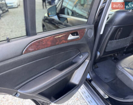 Чорний Мерседес ГЛЕ-Клас, об'ємом двигуна 3 л та пробігом 74 тис. км за 28500 $, фото 36 на Automoto.ua