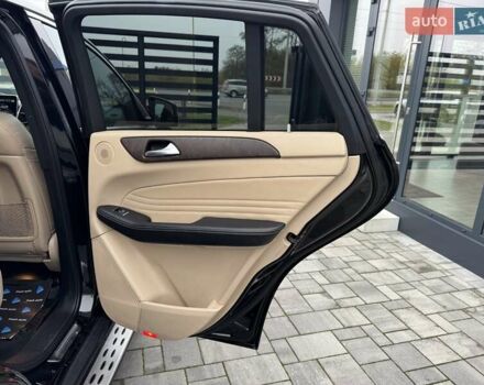 Черный Мерседес ГЛЕ-Класс, объемом двигателя 3 л и пробегом 131 тыс. км за 36900 $, фото 31 на Automoto.ua