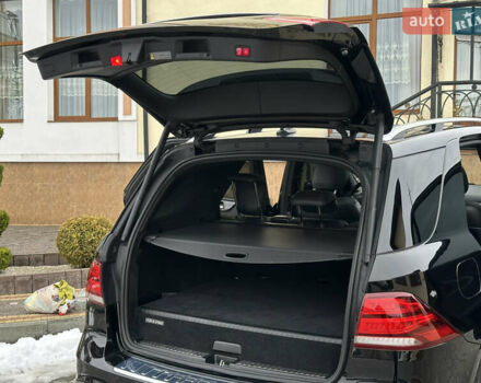 Черный Мерседес ГЛЕ-Класс, объемом двигателя 3 л и пробегом 216 тыс. км за 29900 $, фото 96 на Automoto.ua