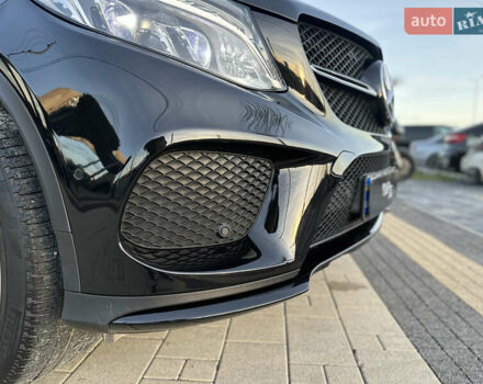 Черный Мерседес ГЛЕ-Класс, объемом двигателя 3 л и пробегом 151 тыс. км за 39900 $, фото 5 на Automoto.ua