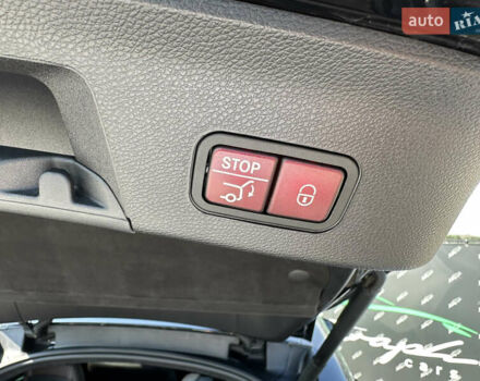 Черный Мерседес ГЛЕ-Класс, объемом двигателя 5.46 л и пробегом 113 тыс. км за 46999 $, фото 37 на Automoto.ua