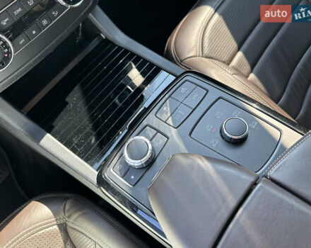 Черный Мерседес ГЛЕ-Класс, объемом двигателя 5.46 л и пробегом 113 тыс. км за 46999 $, фото 12 на Automoto.ua