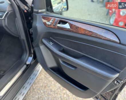 Чорний Мерседес ГЛЕ-Клас, об'ємом двигуна 3 л та пробігом 74 тис. км за 28500 $, фото 48 на Automoto.ua