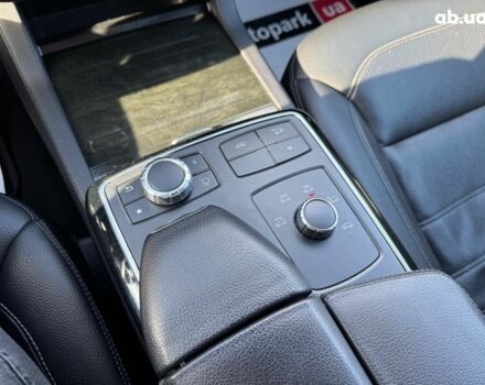 Черный Мерседес ГЛЕ-Класс, объемом двигателя 3 л и пробегом 218 тыс. км за 35990 $, фото 32 на Automoto.ua