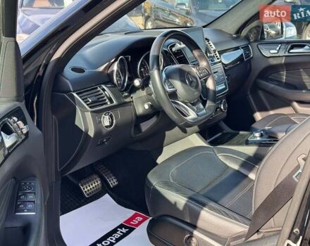 Мерседес ГЛЕ-Класс 2016 в Запорожье на Automoto.ua Черный Мерседес ГЛЕ-Класс, объемом двигателя 3 л и пробегом 218 тыс. км за 35990 $, фото 13 на Automoto.ua