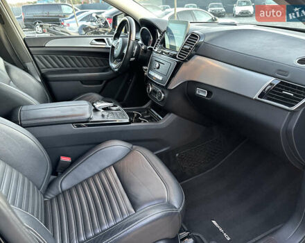 Черный Мерседес ГЛЕ-Класс, объемом двигателя 3 л и пробегом 151 тыс. км за 39900 $, фото 29 на Automoto.ua