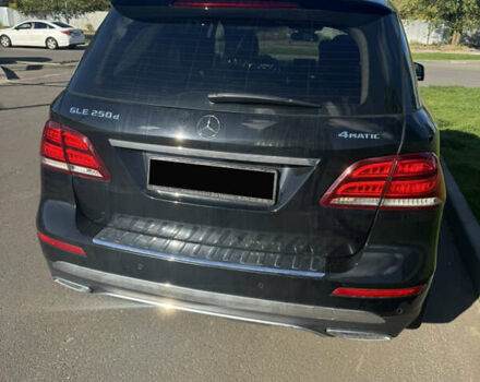Черный Мерседес ГЛЕ-Класс, объемом двигателя 2.14 л и пробегом 116 тыс. км за 37000 $, фото 11 на Automoto.ua