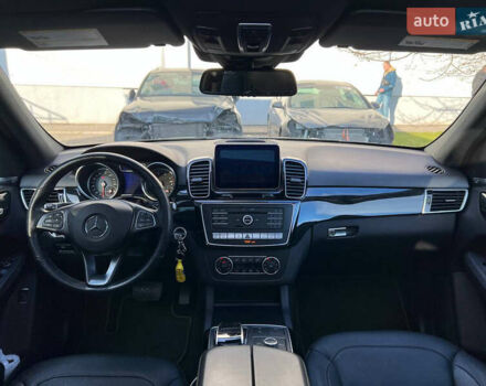 Черный Мерседес ГЛЕ-Класс, объемом двигателя 3.5 л и пробегом 125 тыс. км за 28000 $, фото 8 на Automoto.ua