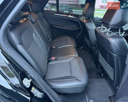 Мерседес ГЛЕ-Клас 2016 у Вінниці на Automoto.ua Чорний Мерседес ГЛЕ-Клас, об'ємом двигуна 2.2 л та пробігом 280 тис. км за 31555 $, фото 56 на Automoto.ua