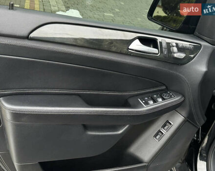 Черный Мерседес ГЛЕ-Класс, объемом двигателя 3 л и пробегом 216 тыс. км за 29900 $, фото 72 на Automoto.ua