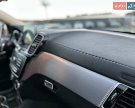 Черный Мерседес ГЛЕ-Класс, объемом двигателя 3 л и пробегом 151 тыс. км за 39900 $, фото 30 на Automoto.ua