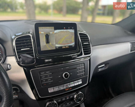 Черный Мерседес ГЛЕ-Класс, объемом двигателя 2.99 л и пробегом 92 тыс. км за 38000 $, фото 23 на Automoto.ua