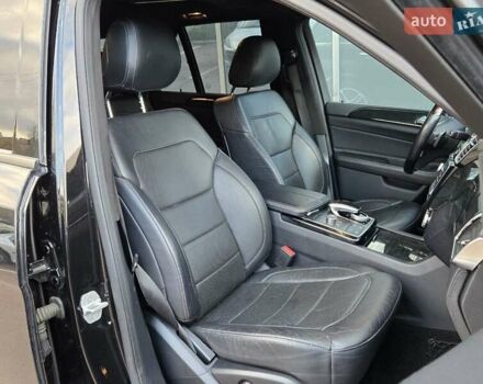 Чорний Мерседес ГЛЕ-Клас, об'ємом двигуна 3 л та пробігом 125 тис. км за 30200 $, фото 24 на Automoto.ua