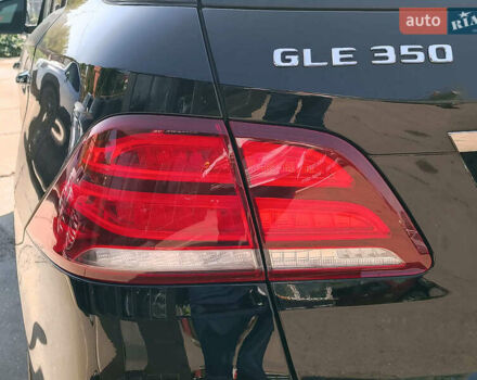 Черный Мерседес ГЛЕ-Класс, объемом двигателя 3.5 л и пробегом 98 тыс. км за 28990 $, фото 9 на Automoto.ua