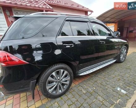 Мерседес ГЛЕ-Класс 2017 в Сарнах на Automoto.ua Черный Мерседес ГЛЕ-Класс, объемом двигателя 2.99 л и пробегом 69 тыс. км за 46500 $, фото 22 на Automoto.ua