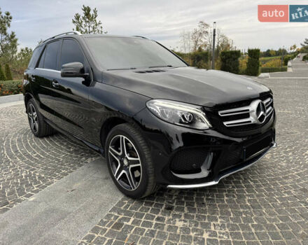 Мерседес ГЛЕ-Класс 2017 в Днепре (Днепропетровске) на Automoto.ua Черный Мерседес ГЛЕ-Класс, объемом двигателя 2.14 л и пробегом 137 тыс. км за 33500 $, фото 21 на Automoto.ua