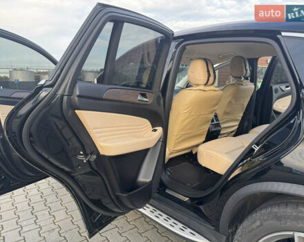 Черный Мерседес ГЛЕ-Класс, объемом двигателя 3 л и пробегом 118 тыс. км за 45000 $, фото 19 на Automoto.ua