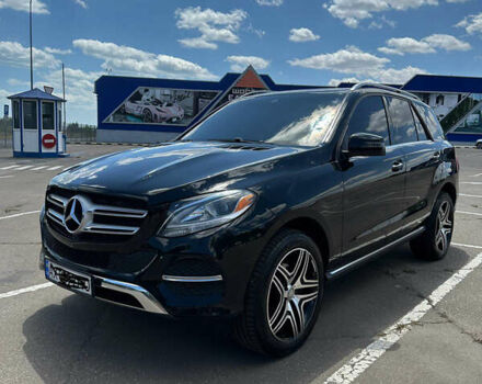 Чорний Мерседес ГЛЕ-Клас, об'ємом двигуна 0 л та пробігом 127 тис. км за 28000 $, фото 1 на Automoto.ua