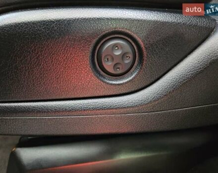 Чорний Мерседес ГЛЕ-Клас, об'ємом двигуна 2.14 л та пробігом 288 тис. км за 30900 $, фото 16 на Automoto.ua