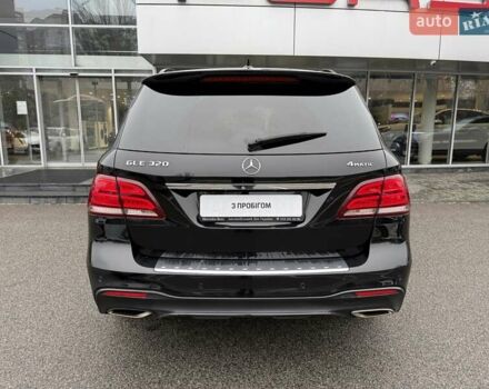 Черный Мерседес ГЛЕ-Класс, объемом двигателя 3 л и пробегом 99 тыс. км за 34900 $, фото 7 на Automoto.ua