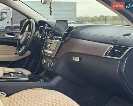 Черный Мерседес ГЛЕ-Класс, объемом двигателя 3 л и пробегом 118 тыс. км за 45000 $, фото 22 на Automoto.ua