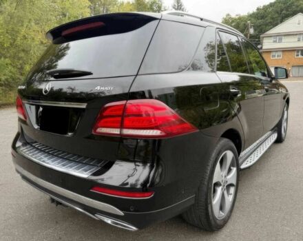 Мерседес ГЛЕ-Клас 2017 у Хмельницькому на Automoto.ua Чорний Мерседес ГЛЕ-Клас, об'ємом двигуна 3.5 л та пробігом 64 тис. км за 28500 $, фото 7 на Automoto.ua