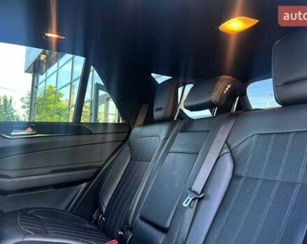 Черный Мерседес ГЛЕ-Класс, объемом двигателя 3.5 л и пробегом 105 тыс. км за 31500 $, фото 25 на Automoto.ua