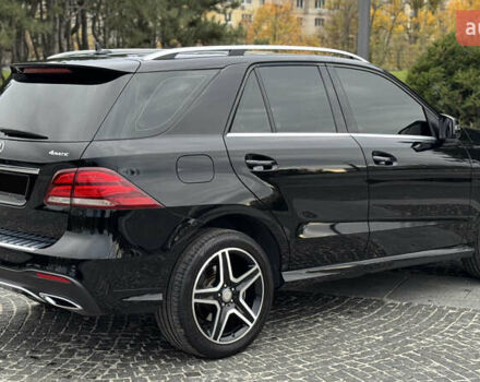 Мерседес ГЛЕ-Класс 2017 в Днепре (Днепропетровске) на Automoto.ua Черный Мерседес ГЛЕ-Класс, объемом двигателя 2.14 л и пробегом 137 тыс. км за 33500 $, фото 26 на Automoto.ua