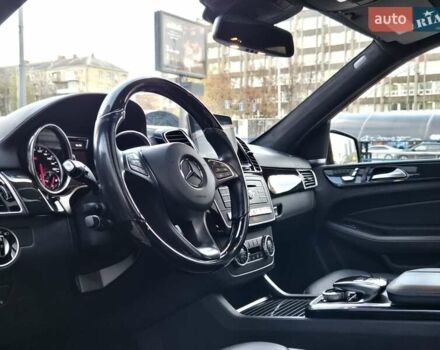 Мерседес ГЛЕ-Класс 2017 в Киеве на Automoto.ua Черный Мерседес ГЛЕ-Класс, объемом двигателя 3 л и пробегом 125 тыс. км за 33500 $, фото 36 на Automoto.ua