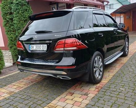 Мерседес ГЛЕ-Класс 2017 в Сарнах на Automoto.ua Черный Мерседес ГЛЕ-Класс, объемом двигателя 2.99 л и пробегом 69 тыс. км за 46500 $, фото 7 на Automoto.ua