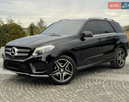 Мерседес ГЛЕ-Класс 2017 в Днепре (Днепропетровске) на Automoto.ua Черный Мерседес ГЛЕ-Класс, объемом двигателя 2.14 л и пробегом 137 тыс. км за 33500 $, фото 2 на Automoto.ua