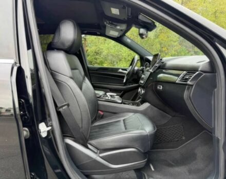 Мерседес ГЛЕ-Клас 2017 у Хмельницькому на Automoto.ua Чорний Мерседес ГЛЕ-Клас, об'ємом двигуна 3.5 л та пробігом 64 тис. км за 28500 $, фото 10 на Automoto.ua