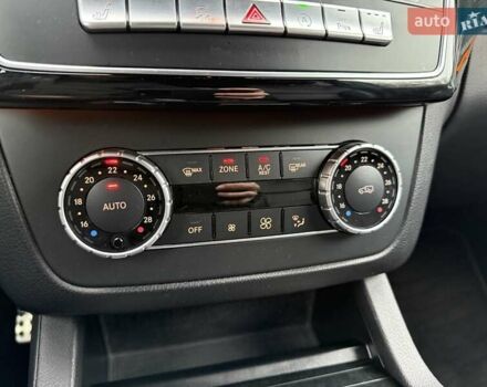 Черный Мерседес ГЛЕ-Класс, объемом двигателя 3 л и пробегом 99 тыс. км за 34900 $, фото 31 на Automoto.ua