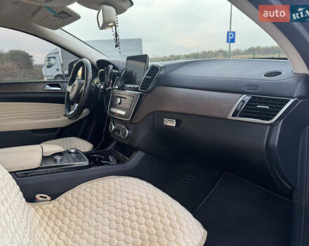 Черный Мерседес ГЛЕ-Класс, объемом двигателя 3 л и пробегом 118 тыс. км за 45000 $, фото 23 на Automoto.ua