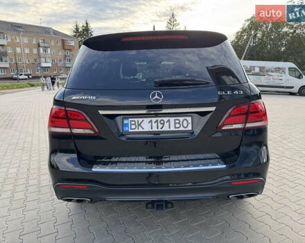 Черный Мерседес ГЛЕ-Класс, объемом двигателя 3 л и пробегом 120 тыс. км за 34900 $, фото 4 на Automoto.ua