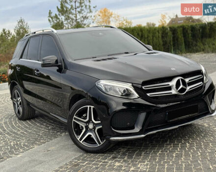 Мерседес ГЛЕ-Класс 2017 в Днепре (Днепропетровске) на Automoto.ua Черный Мерседес ГЛЕ-Класс, объемом двигателя 2.14 л и пробегом 137 тыс. км за 33500 $, фото 9 на Automoto.ua